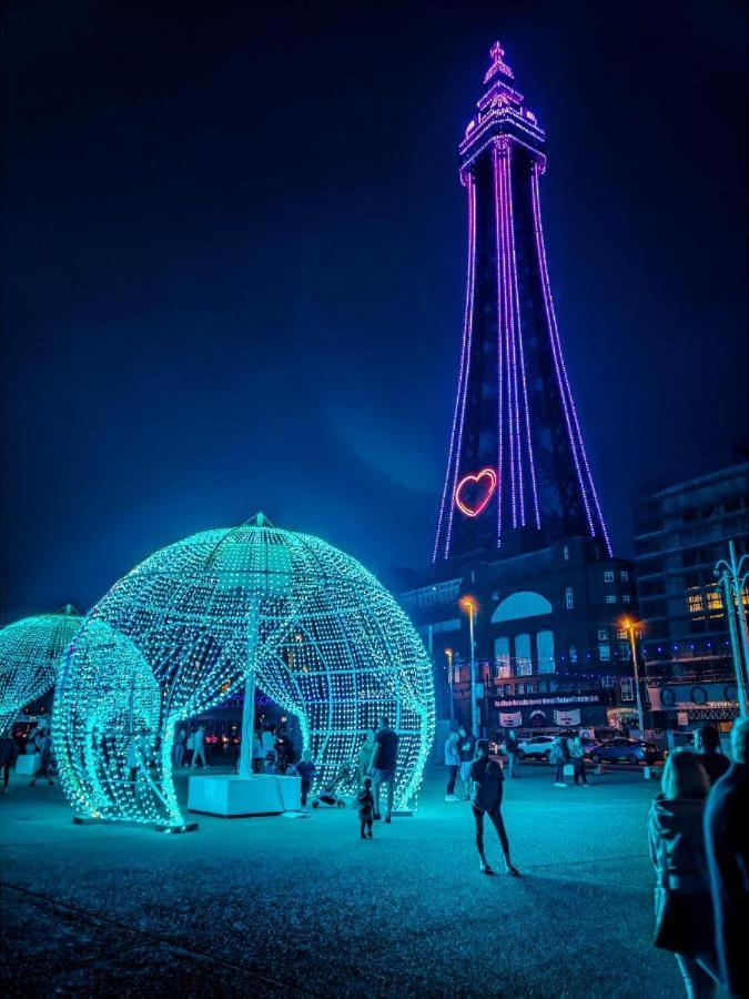 Hotel Lux Blackpool Exterior photo